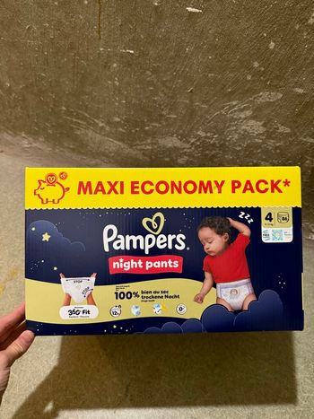 Carton 86 couches Pampers pants night taille 4