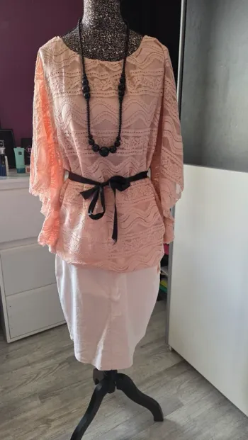 Ensemble harmonieux robe et tunique en Taille L Neuf