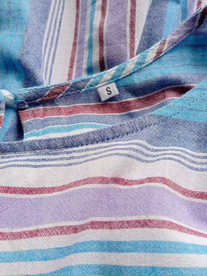 ROBE SHEIN Courte Bleue Rayée. - photo numéro 3