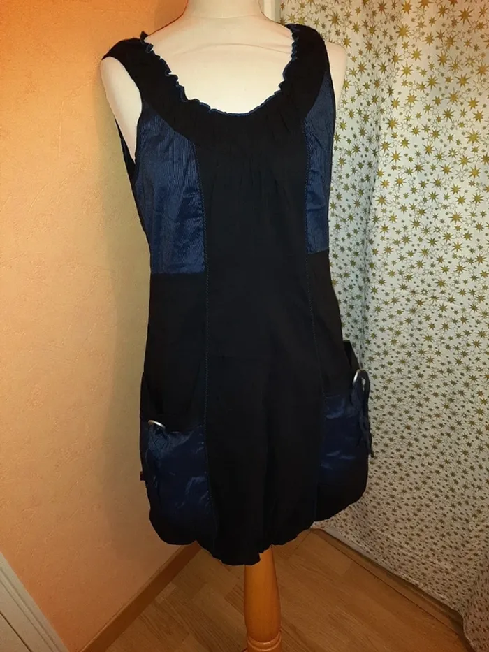 Robe.