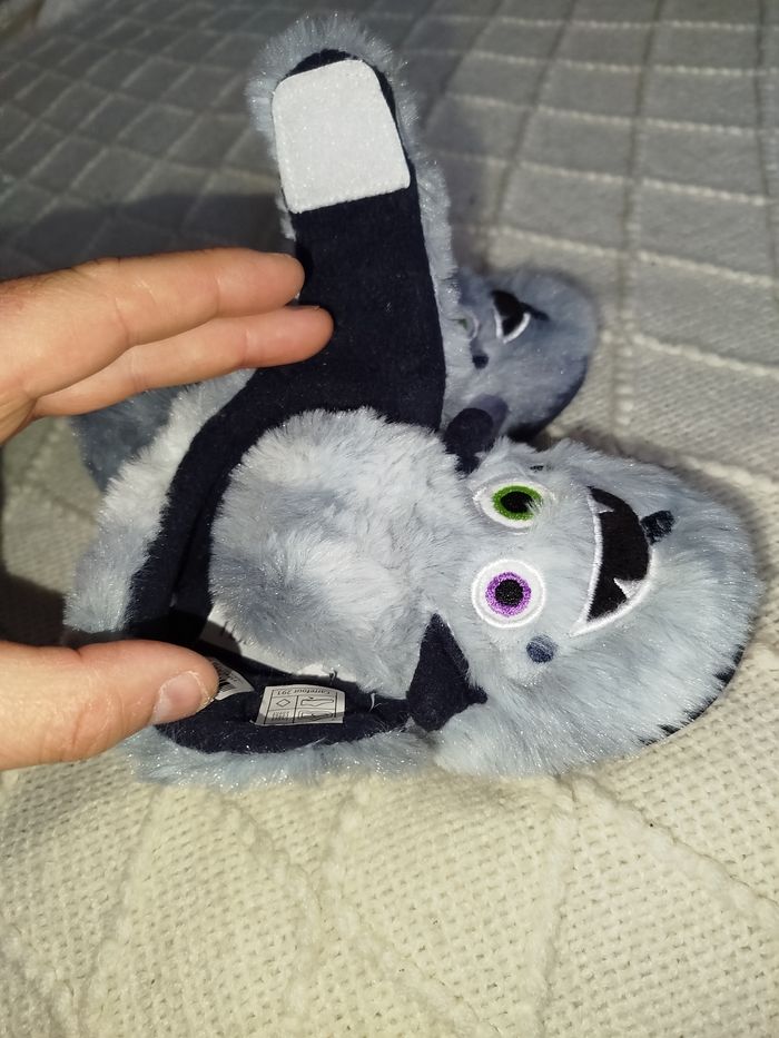 Pantoufle garçon pointure 28 - photo numéro 6