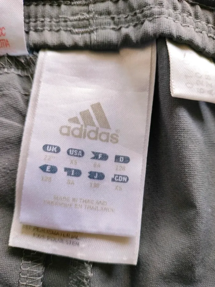 Bermuda gris Adidas - photo numéro 4