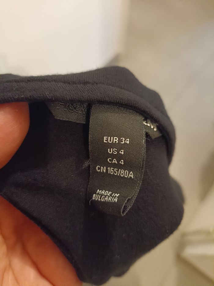Robe femme H &M, taille 34 - photo numéro 5