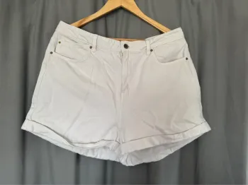 Short femme
