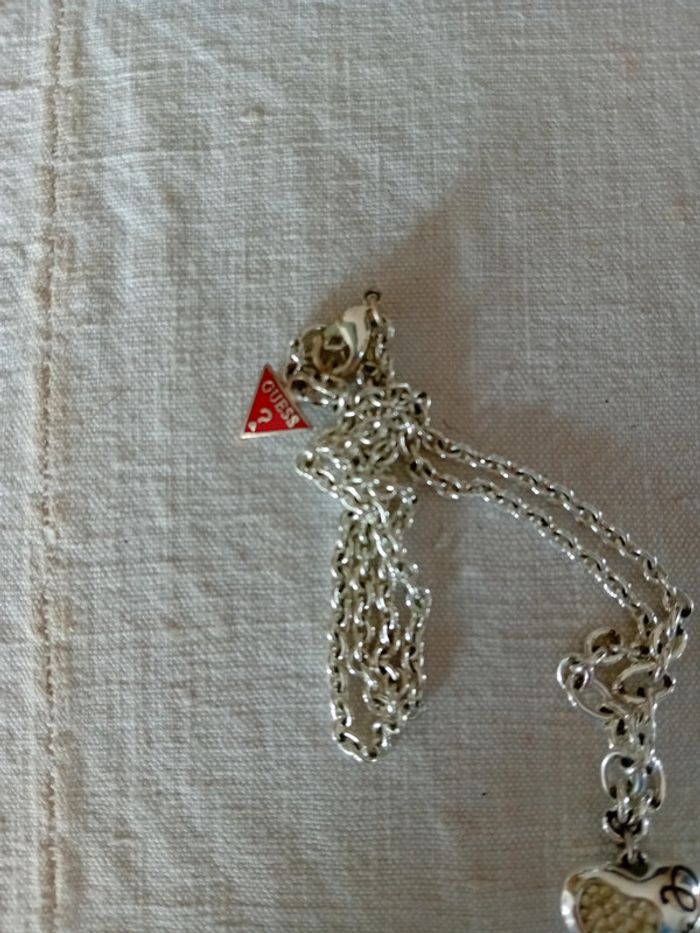 Collier guess argenté - photo numéro 3