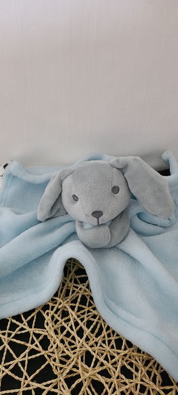 Doudou lapin la roche posay