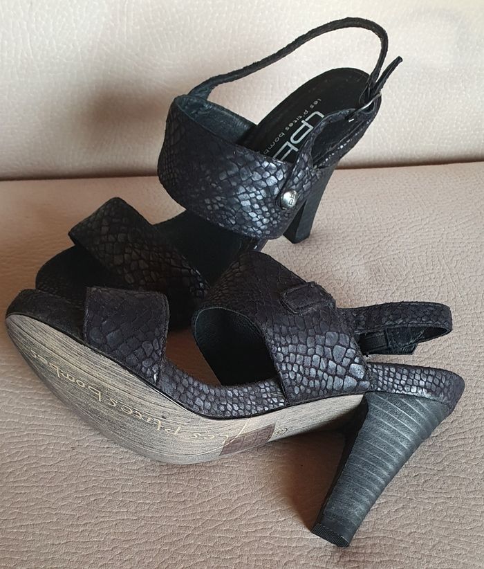 Les petites bombes , taille 36 - photo numéro 2