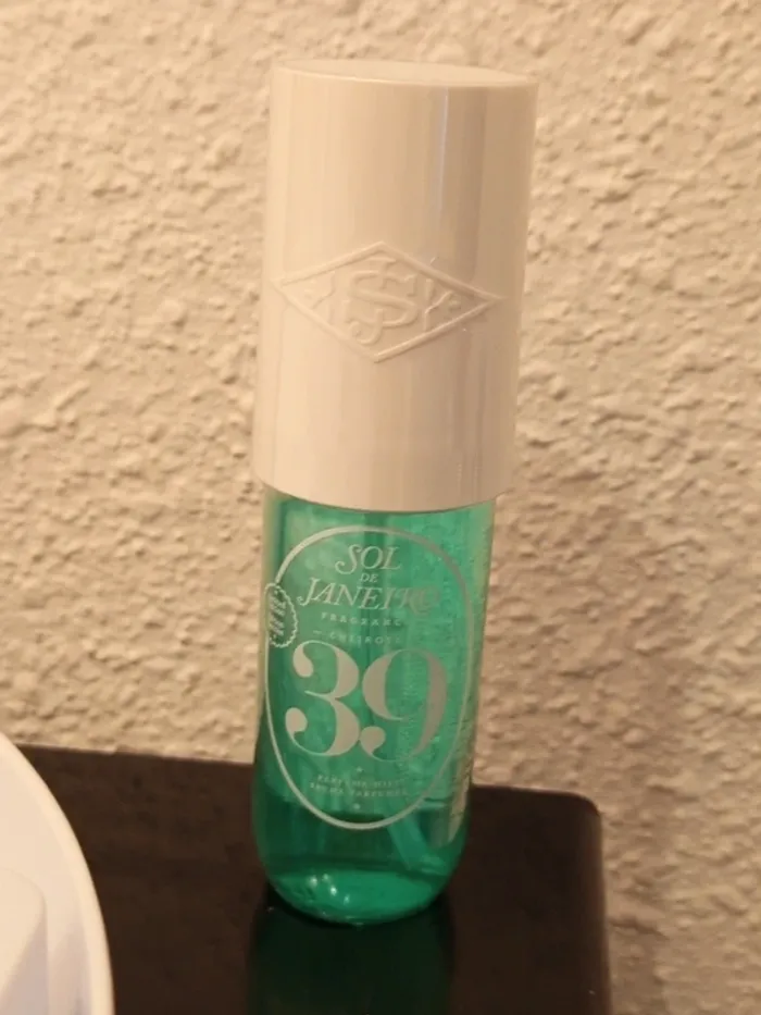 Brume coco cabana 39 édition limité sol de Janeiro authentique