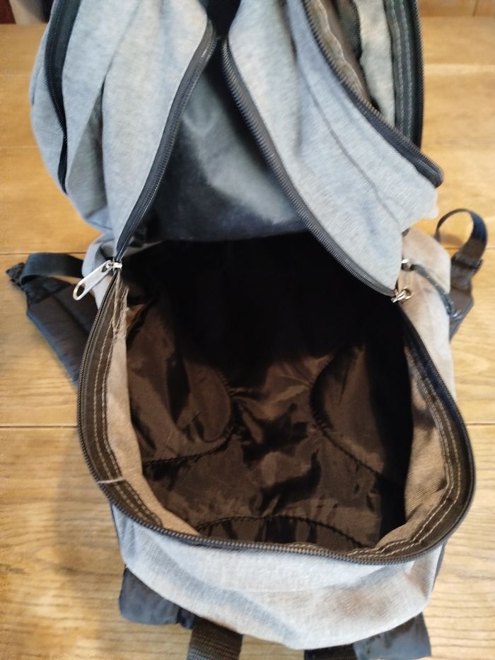 Sac Eastpak grande contenance - photo numéro 4