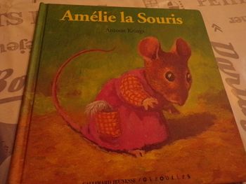 Livre  Amélie la souris Antoon Krings Gallimard
