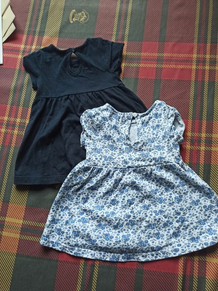 Lot 2 robes fille 3 mois - photo numéro 2