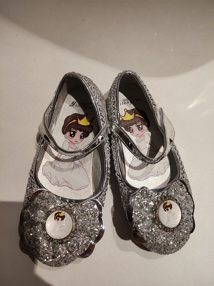 Chaussure princesse paillettes argentees 32 - photo numéro 8