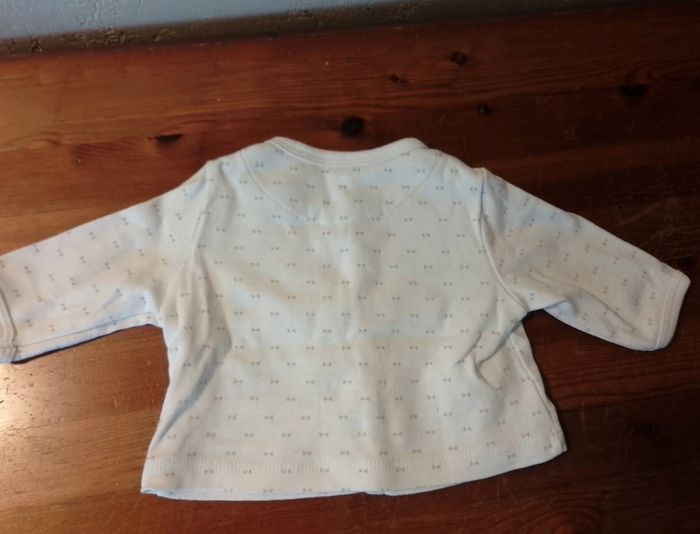 Gilet 1 mois - photo numéro 2
