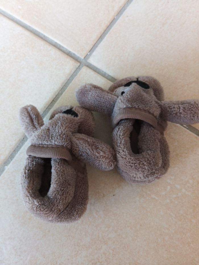 Chaussons nouveaux nés - photo numéro 3