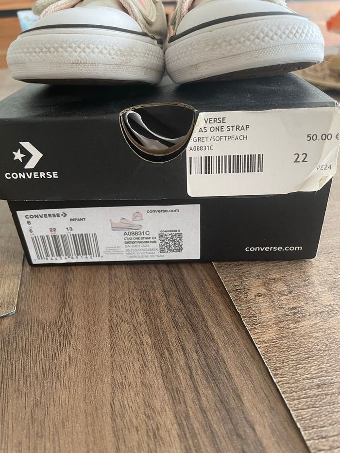 Converse papillon T22 - photo numéro 3