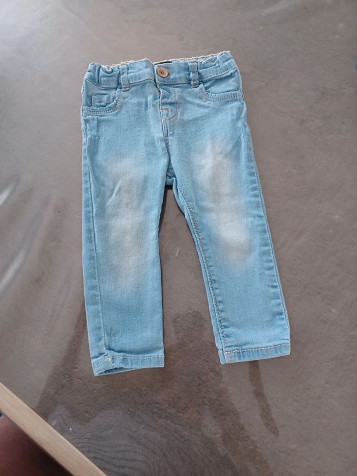 Jean 12 mois 74cm