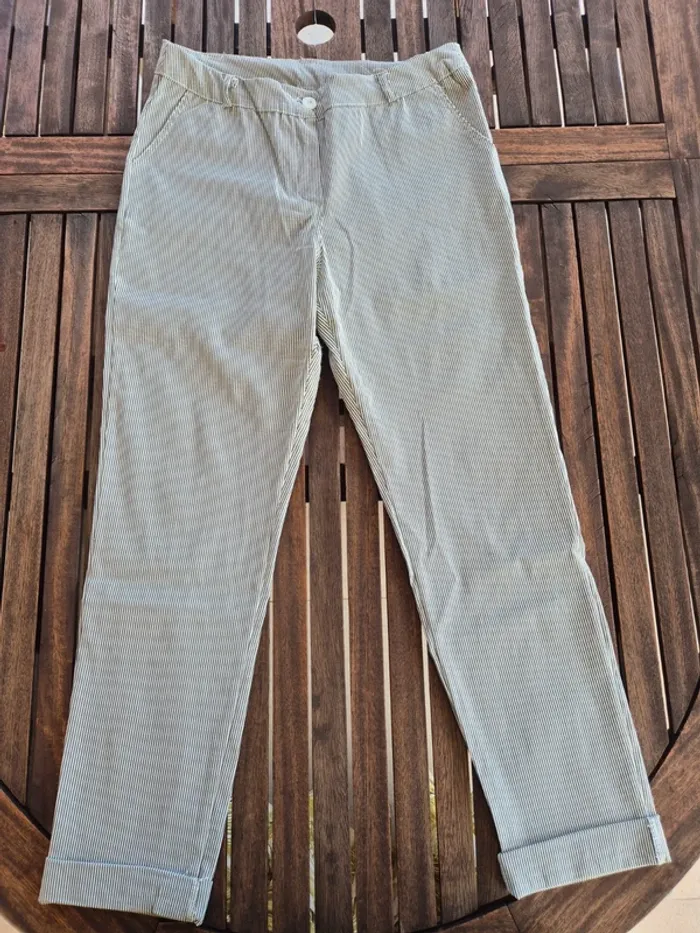 Pantalon rayé stretch T.42