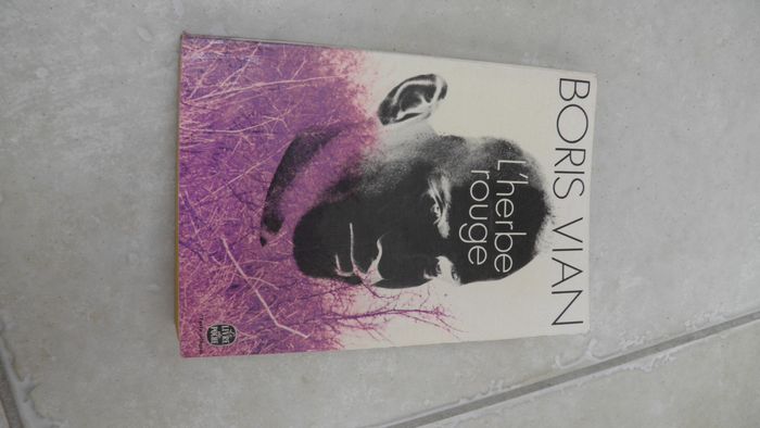 Livre l'herbe rouge - Boris Vian