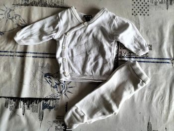 Ensemble naissance blanc