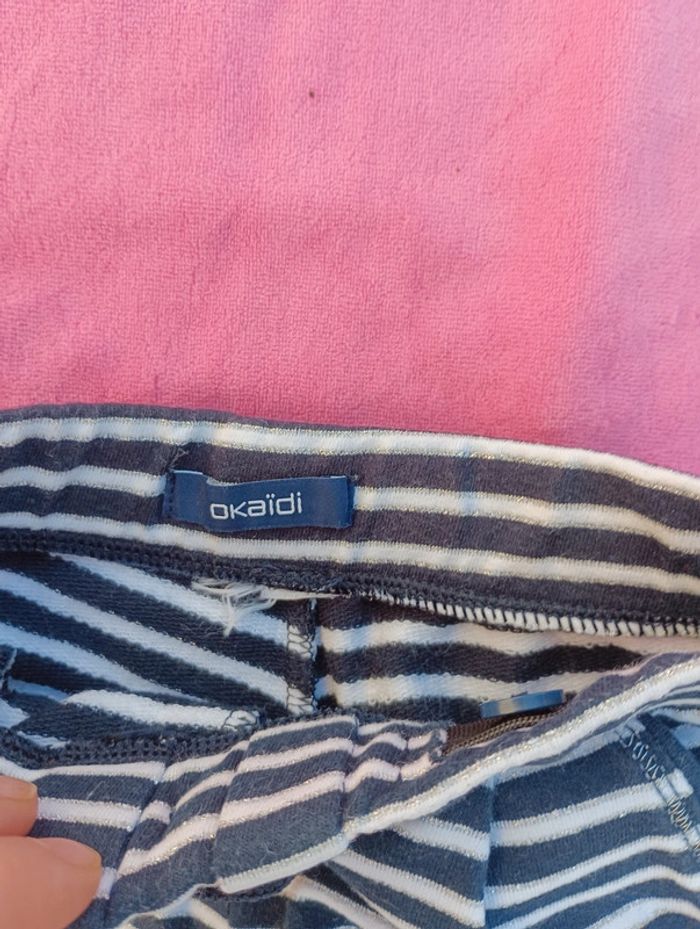 Short réglable Obaïbi taille 18 mois en très bon état - photo numéro 2