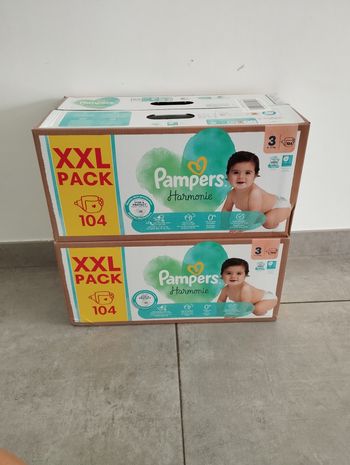 Couches Pampers harmonie taille 3