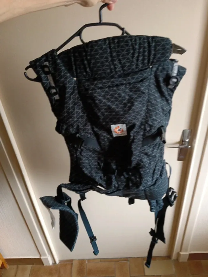 Ergobaby porte bébé - photo numéro 2