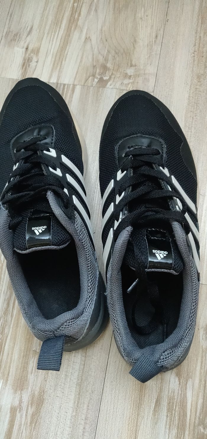 Basket adidas - photo numéro 6