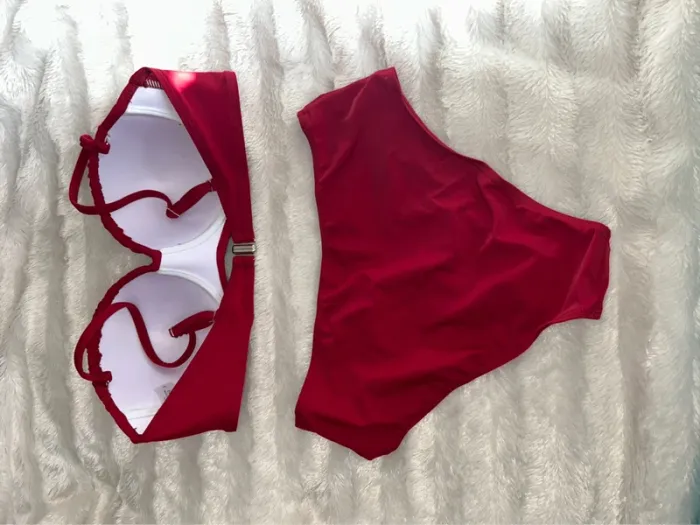 Maillot de bain 2 pièces - photo numéro 2