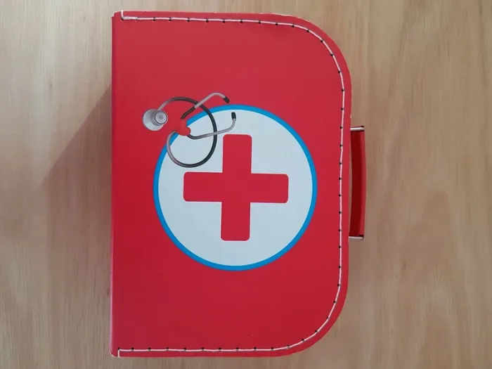 Valisette de docteur et instruments - photo numéro 14