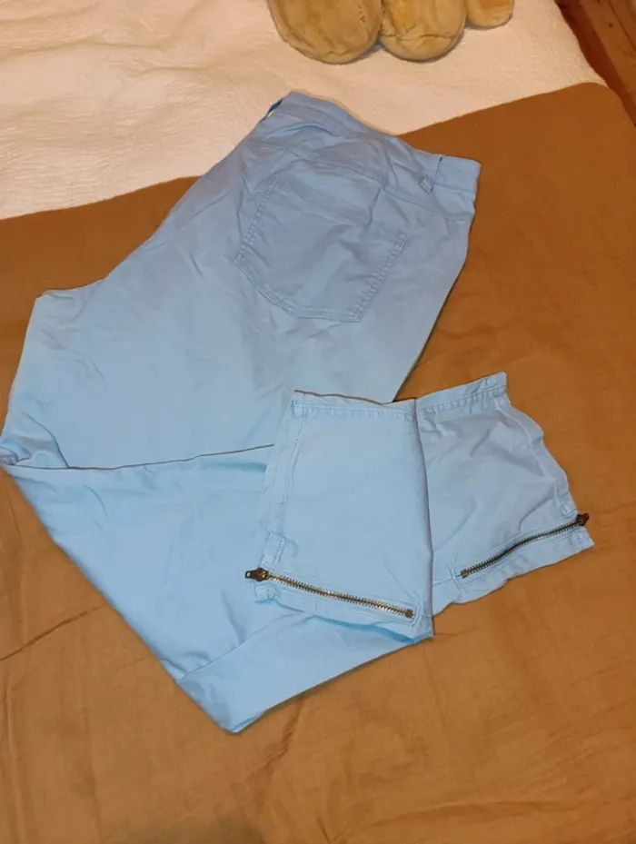 Pantacourt ou jean court Balsamik taille 48