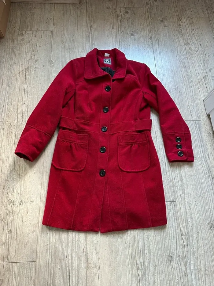 Manteau rouge outdoor