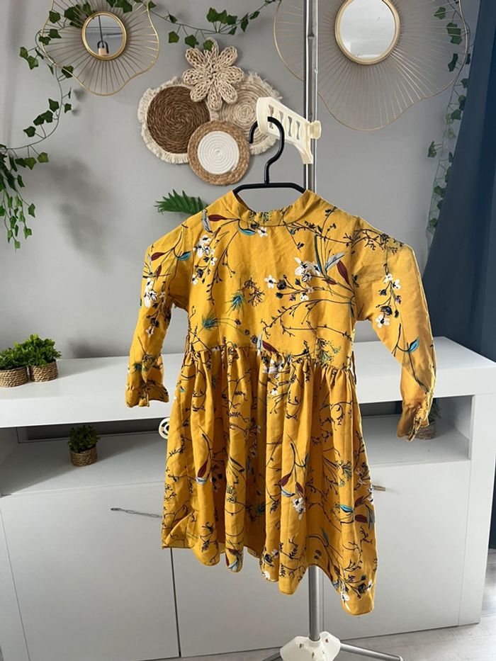 Robe 3/4 ans