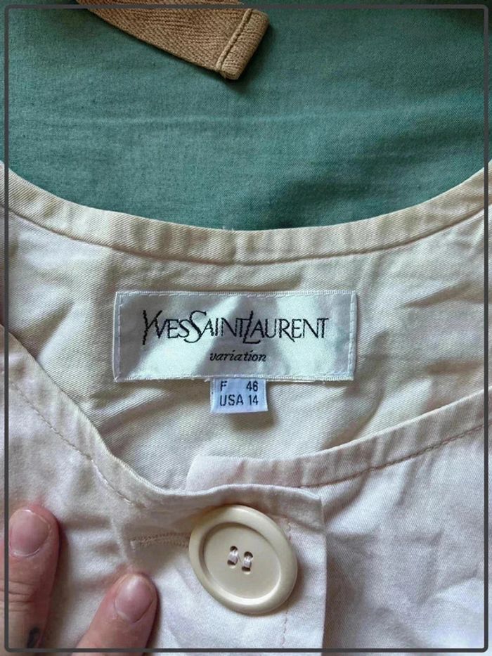 Blouse manche courte taille 46 marque Yves Saint Laurent - photo numéro 4