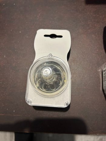 Tétine avent T4