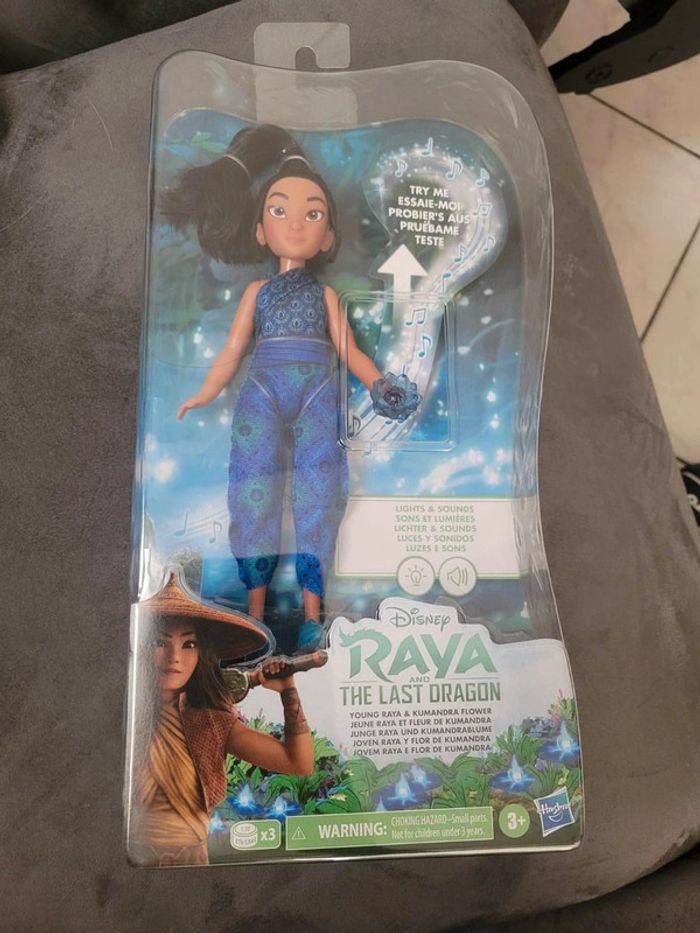 Poupée disney