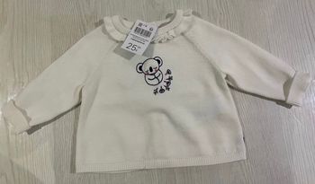Pull Obaibi neuf 3 mois