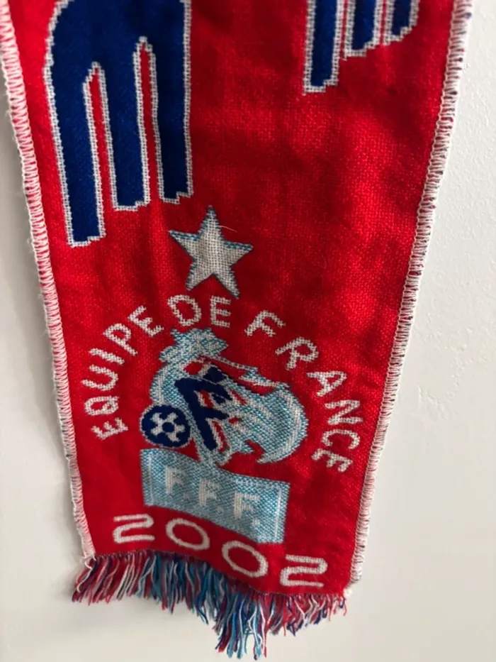 Écharpe vintage Équipe de France FFF 2002 - photo numéro 7