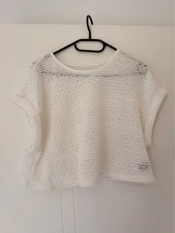 Top court blanc taille L