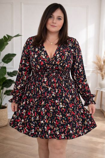 Robe feu noir rouge et blanc Femme Taille 54 marque Asos 💍 