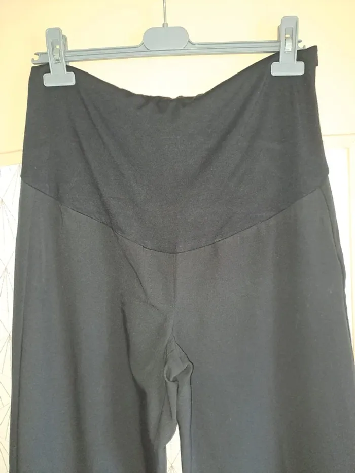 Pantalon de grossesse porté 1 fois 38 noir maternité ttbe - photo numéro 2