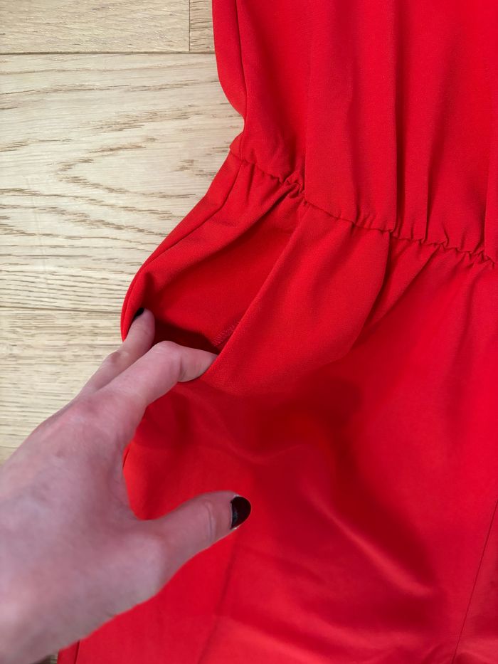 Neuve - Combinaison rouge Camaïeu 38 - photo numéro 4
