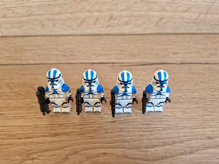 Figurines type lego 4 Clones de la 501ème star wars - photo numéro 5