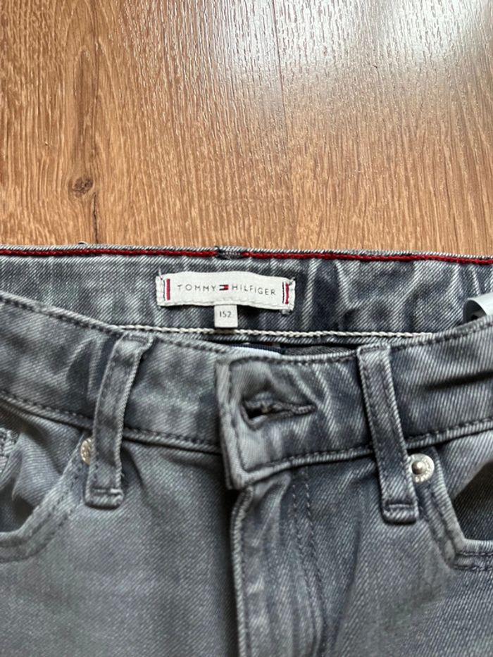 Jean fille Tommy Hilfiger longueur 152 cm - photo numéro 3