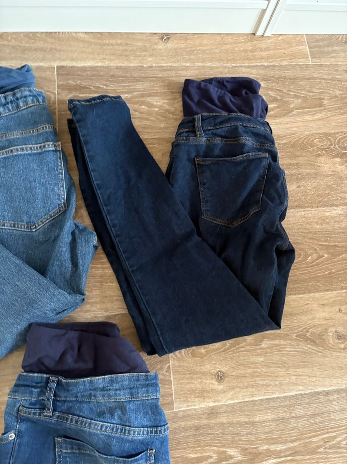 Lot jeans et short de grossesse - photo numéro 3