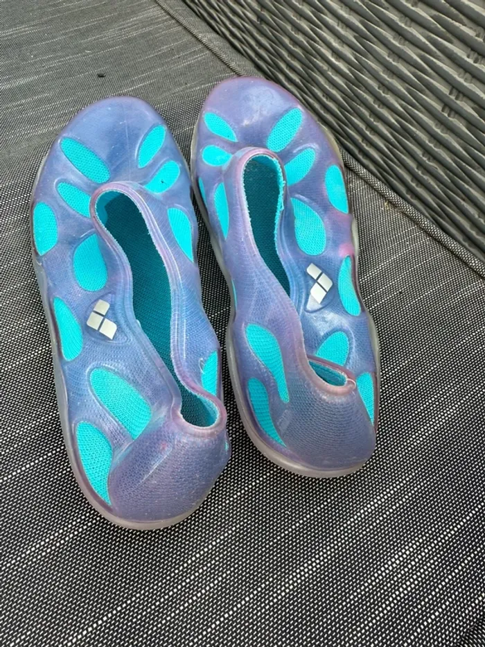 Chaussures d’eau et de rivière Arena pointure 44/45 - photo numéro 2