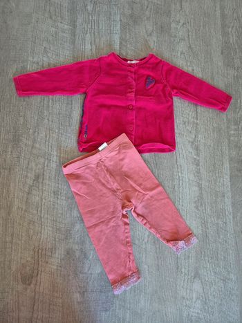 Ensemble gilet et legging 🌸