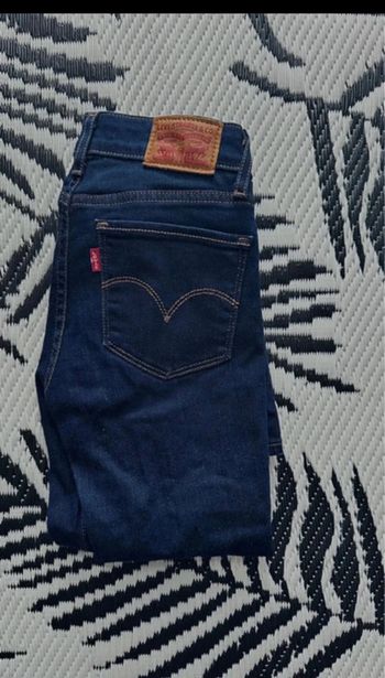 Jeans Levi’s 712