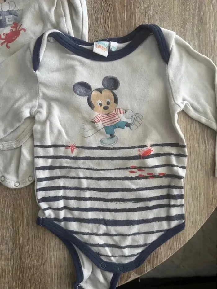 Lot 2 bodies manche longue Mickey 12 mois 74 cm - photo numéro 3