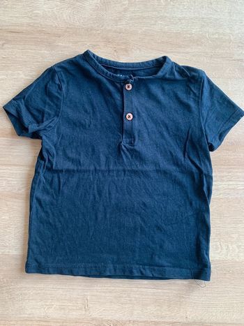 T-shirt bleu marine