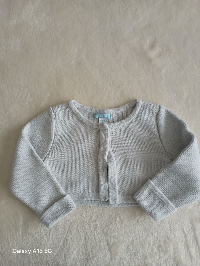 Lot de gilet tres bon état 24 mois fille - photo numéro 5